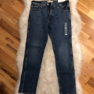 NWT GAP jeans!!